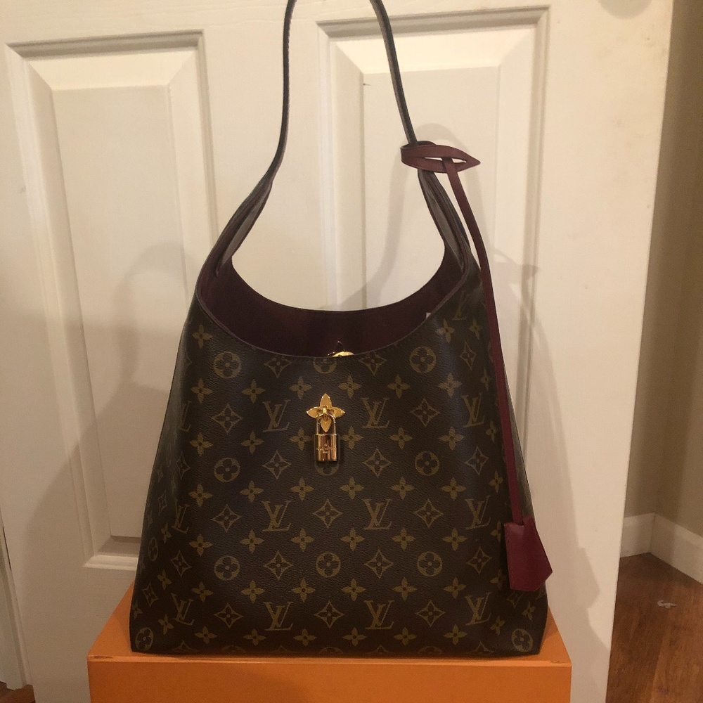 Authentic Flower Hobo
